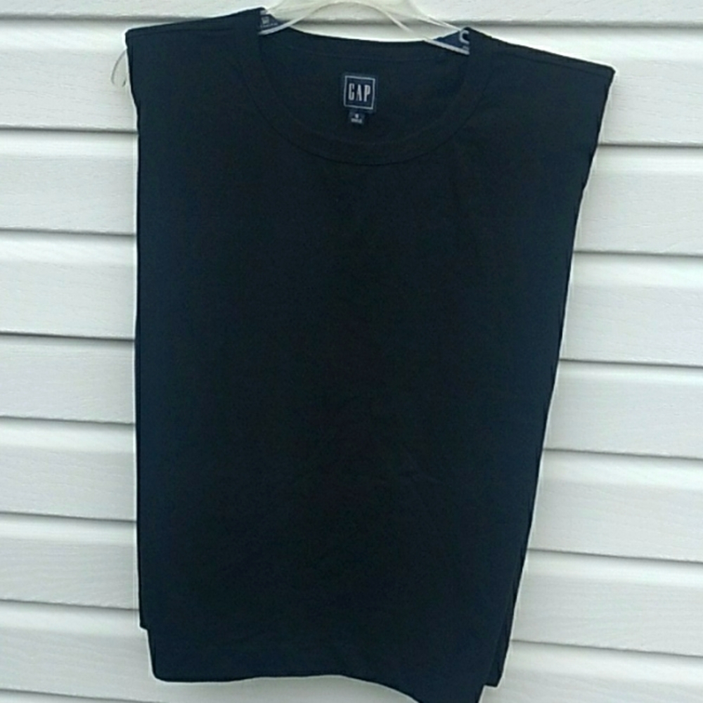 GAP black muscle tee
